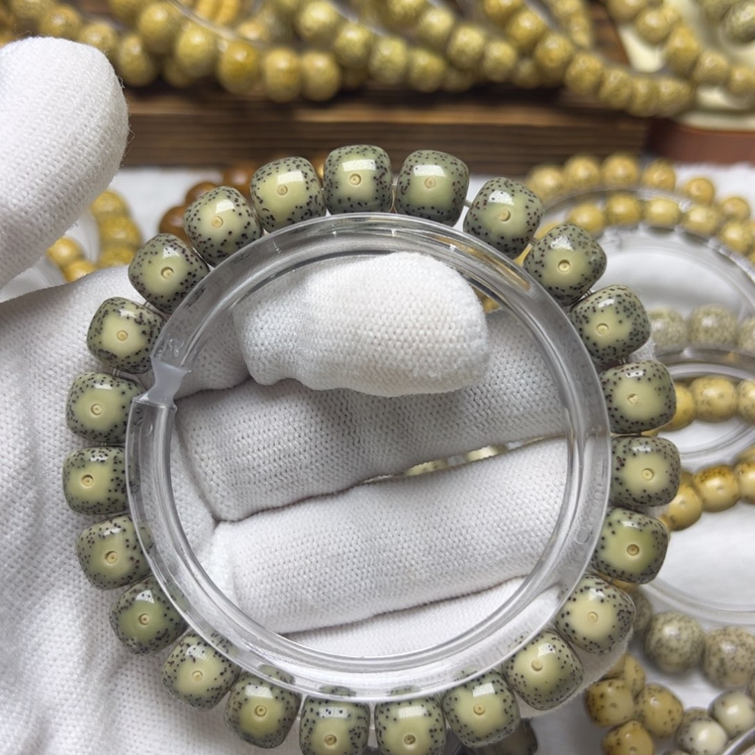 星月菩提手串墨***空星月菩提