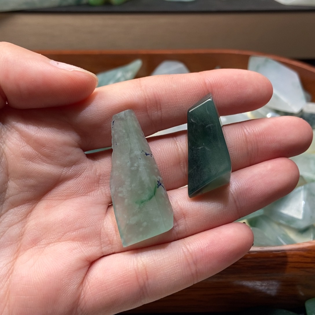 定制翡翠未镶嵌天**路