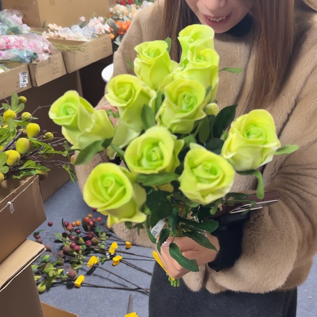 35号「闪购」仿真花，公主请下单