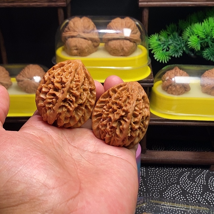 把件文玩核桃招财鼠