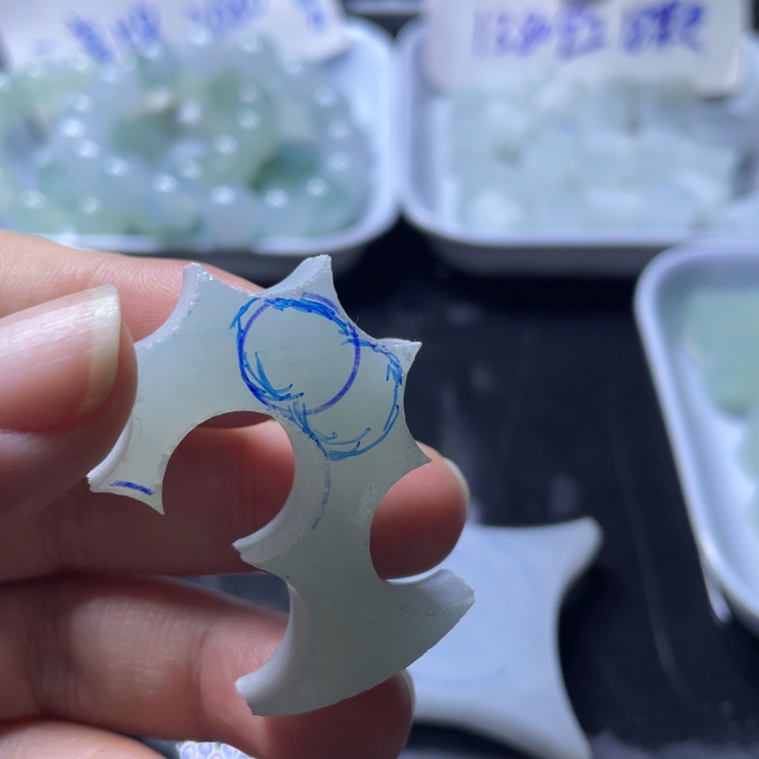 早***少定制翡翠未镶嵌包工立体葫芦