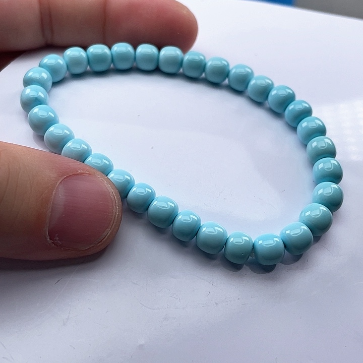 绿松石颈饰未镶嵌