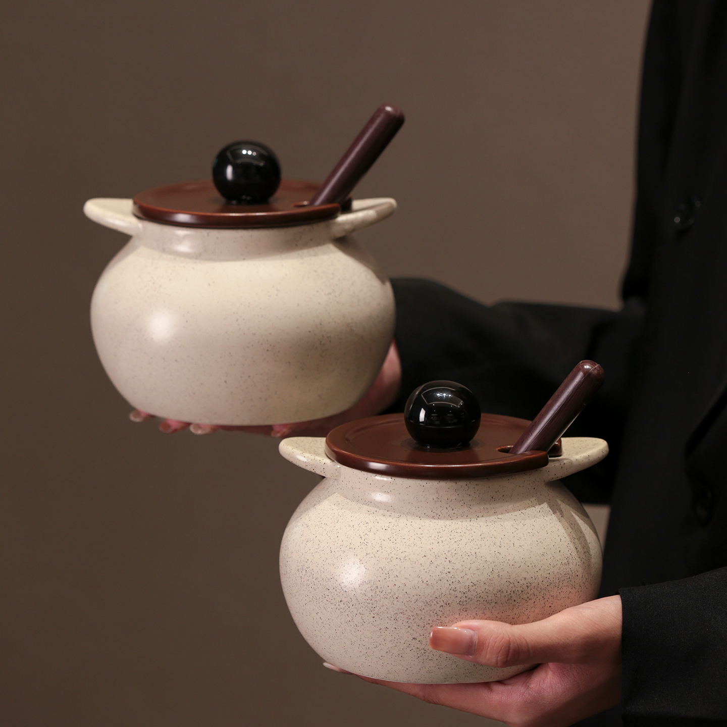 高颜值创意陶瓷猪油罐带盖勺厨房收纳罐