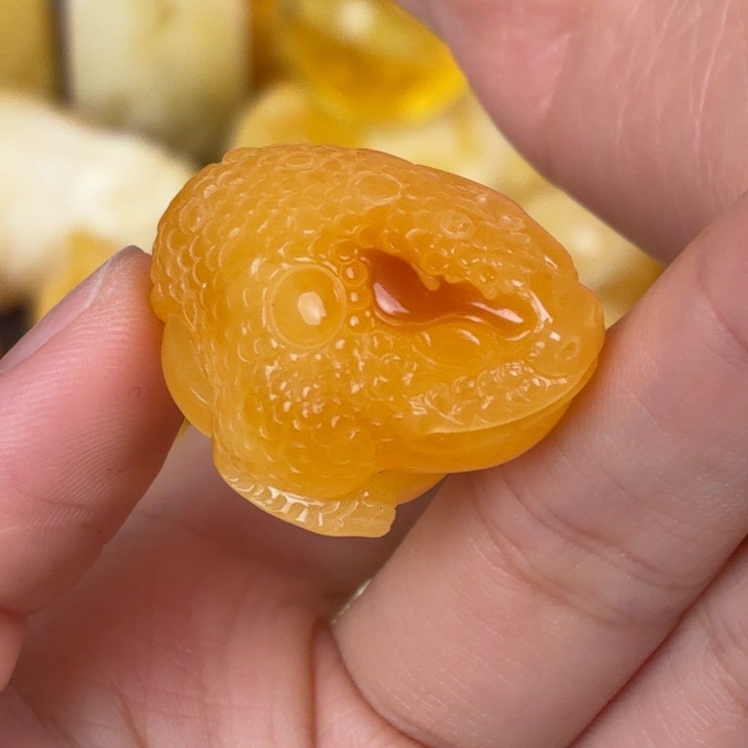 蜜蜡未镶嵌吊坠(不含链)金蟾
