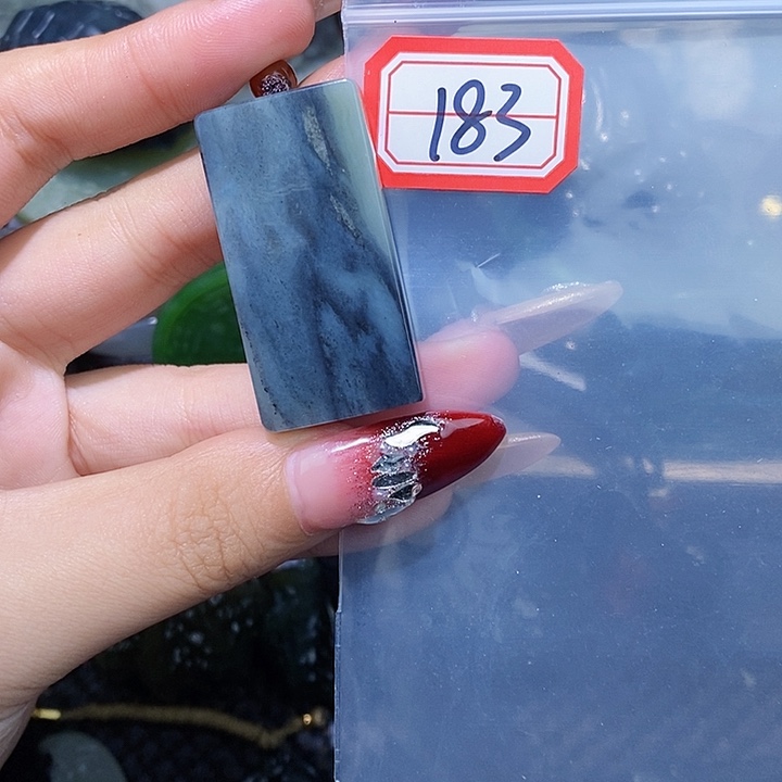 和田玉和田玉边角料随机发未镶嵌