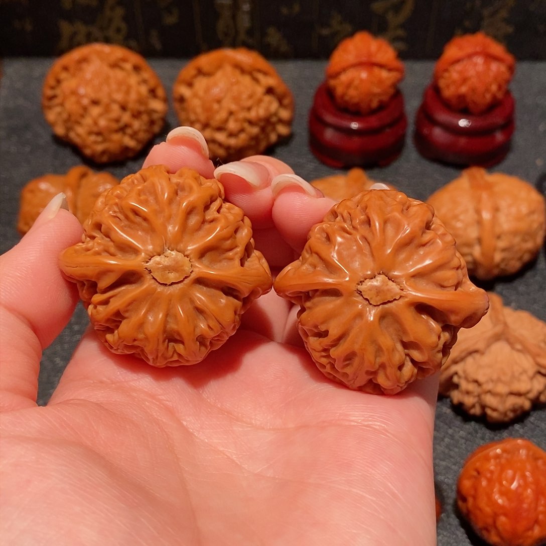 文玩核桃吊坠小*宫灯