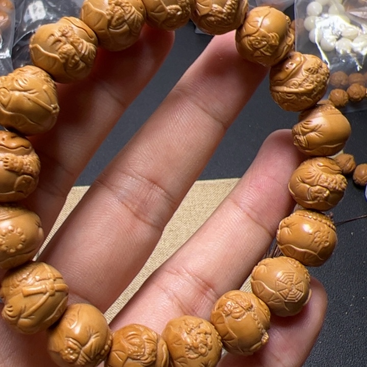 猴头核桃手串啦得