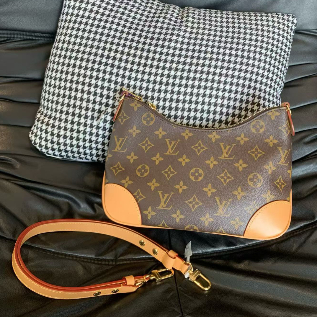未使用 LouisVuitton/路易威登 奢品阁/LV/老花/黄牛角