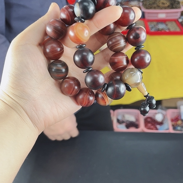 玛瑙手链未镶嵌机**存丅35血离子卡20左右发其一