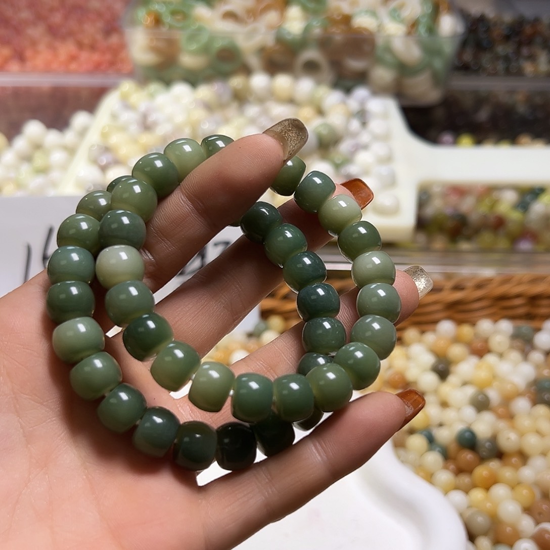 白玉菩提吊坠卡11非料敦敦2条