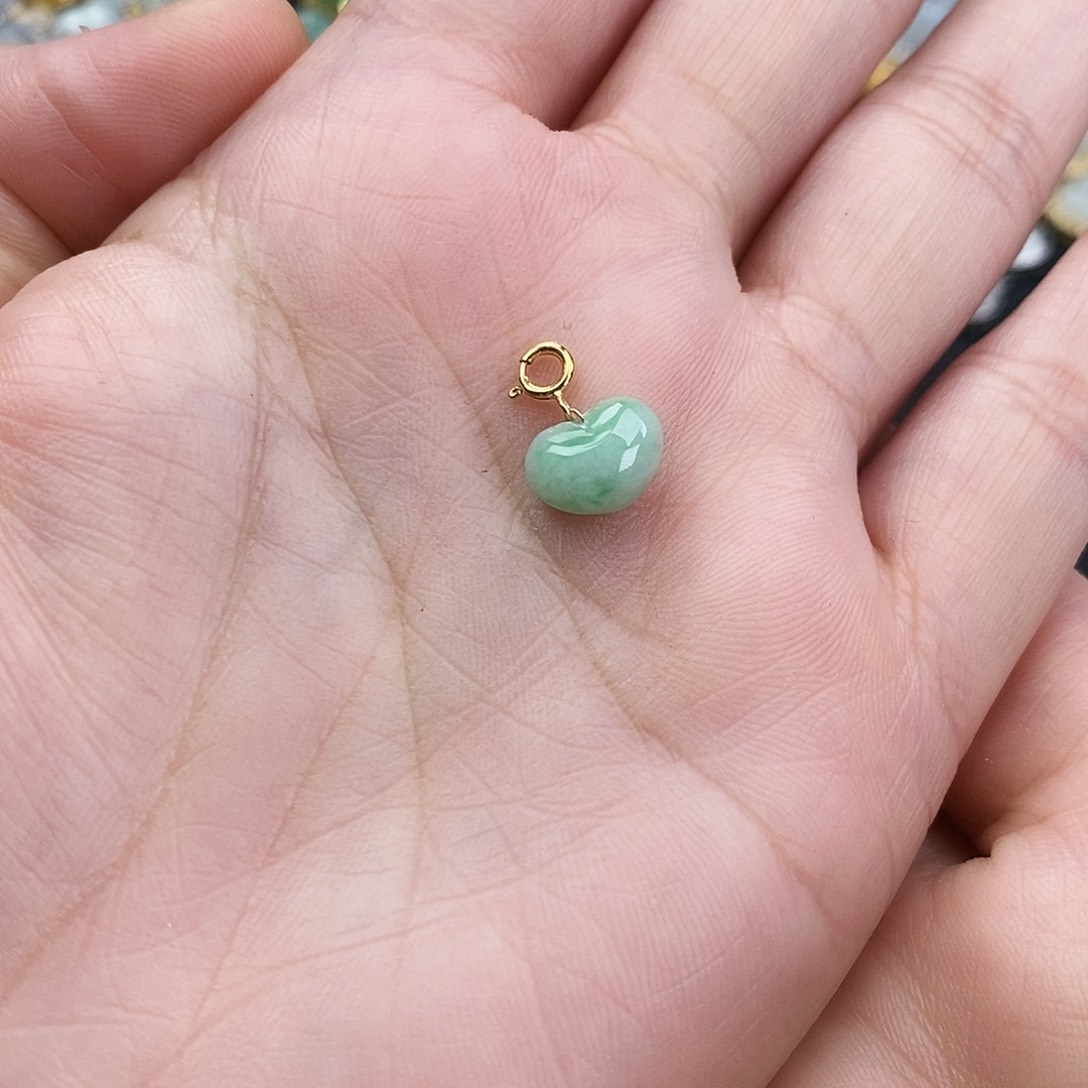 翡翠颈饰18K金镶嵌爱心