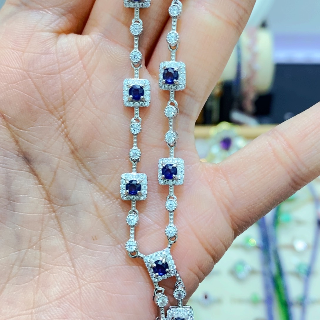 蓝宝石颈饰银S925镶嵌