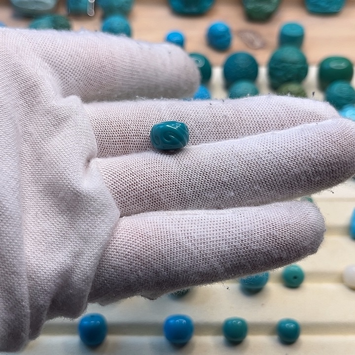 绿松石绿松石未镶嵌