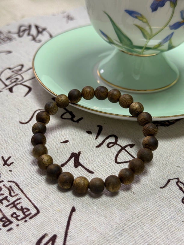 沉香海南老料0.8【花果甜香】经典百搭圆珠手串