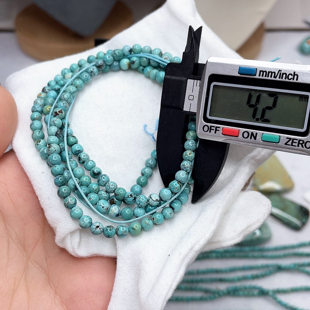 绿松石绿松石未镶嵌