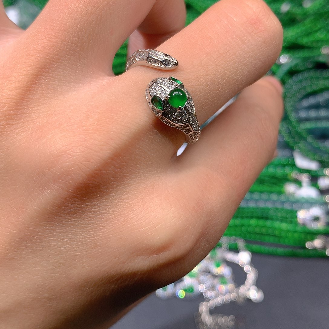 翡翠戒指未镶嵌天然翡翠