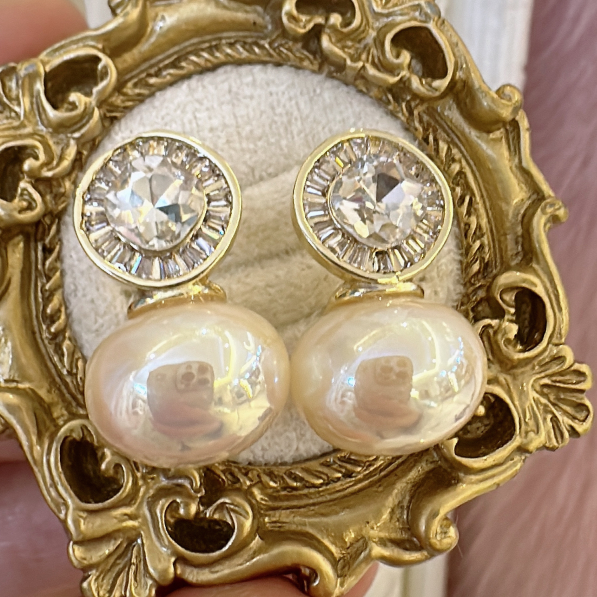 铜合金贝壳耳饰 高级感锆石珍珠复古宫廷风轻奢气质精致耳环女