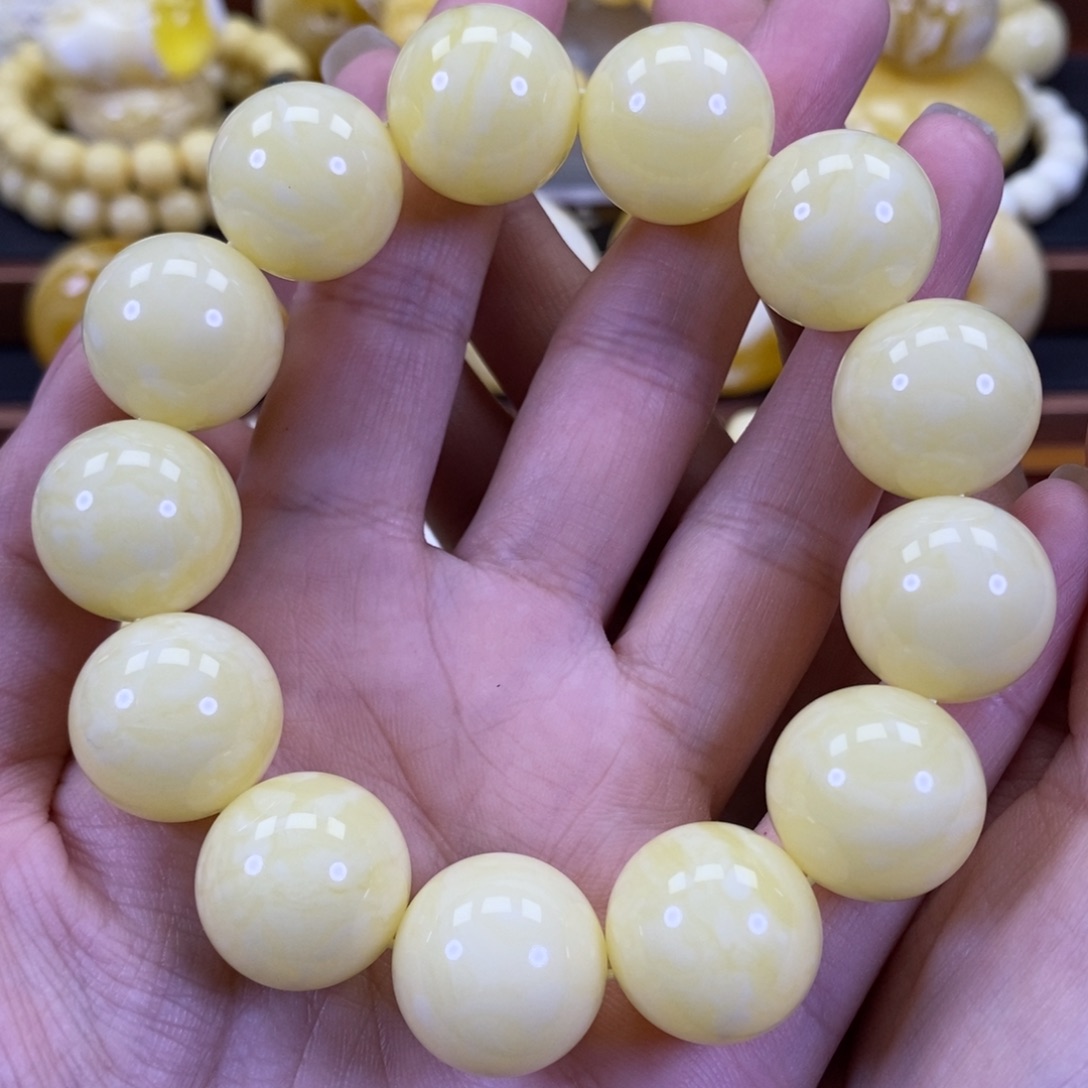 琥珀裸石未镶嵌肚*?18圆珠手串