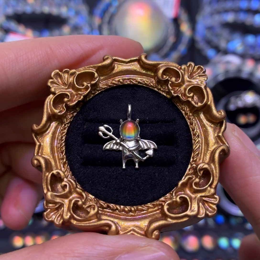 吊坠(不含链)月光石银S925镶嵌马岛吊坠