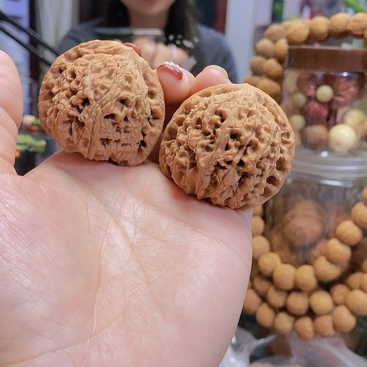 【闪购商品】文玩核桃把件44水龙纹