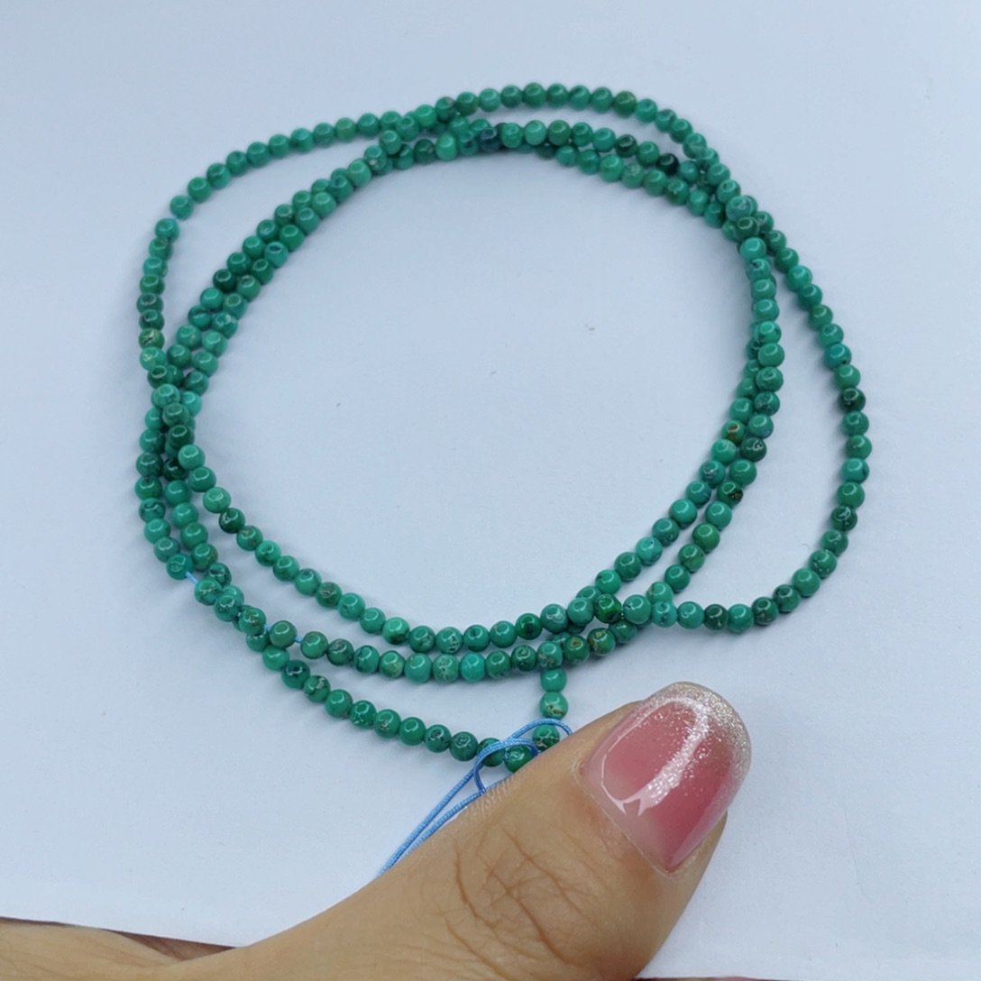 绿松石颈饰未镶嵌