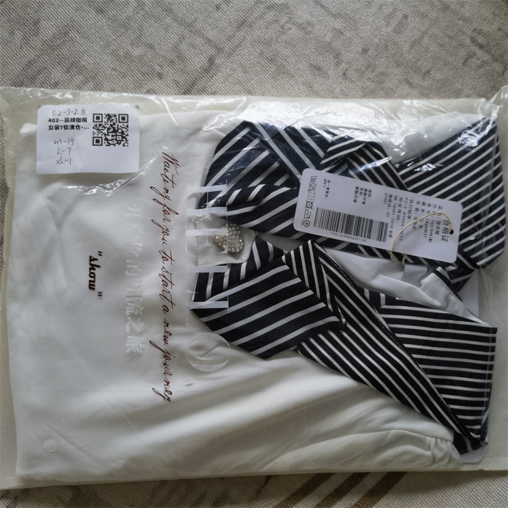 402--D2-3-2左品牌撤柜女装T恤清仓-冯丽丽专属