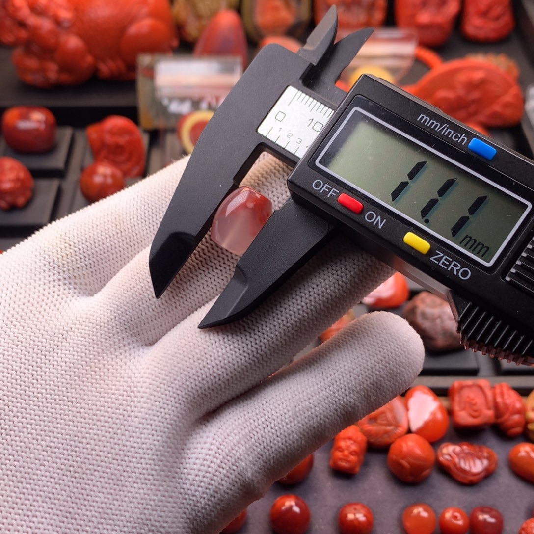 南红玛瑙未镶嵌川料冰飘短桶珠11✖️14