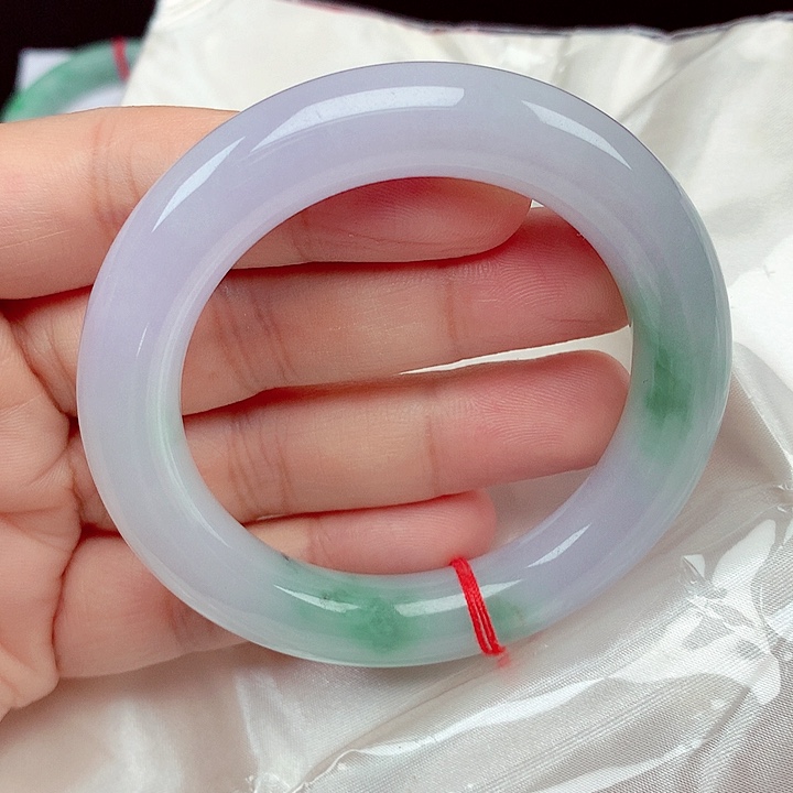 翡翠未镶嵌手镯55冰种春彩胖圆条手镯