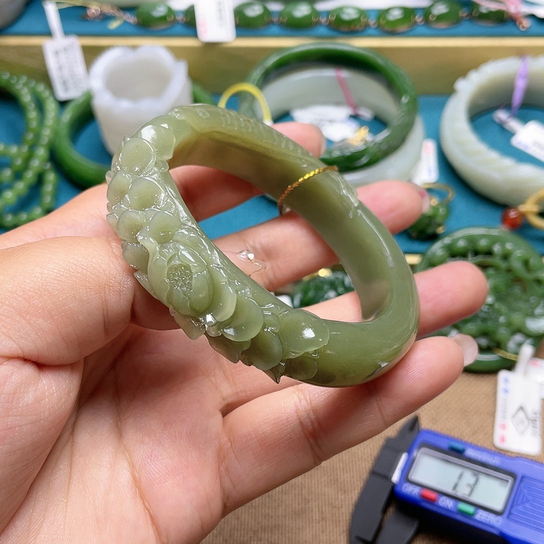 【闪购商品】和田玉手镯56圈口104未镶嵌