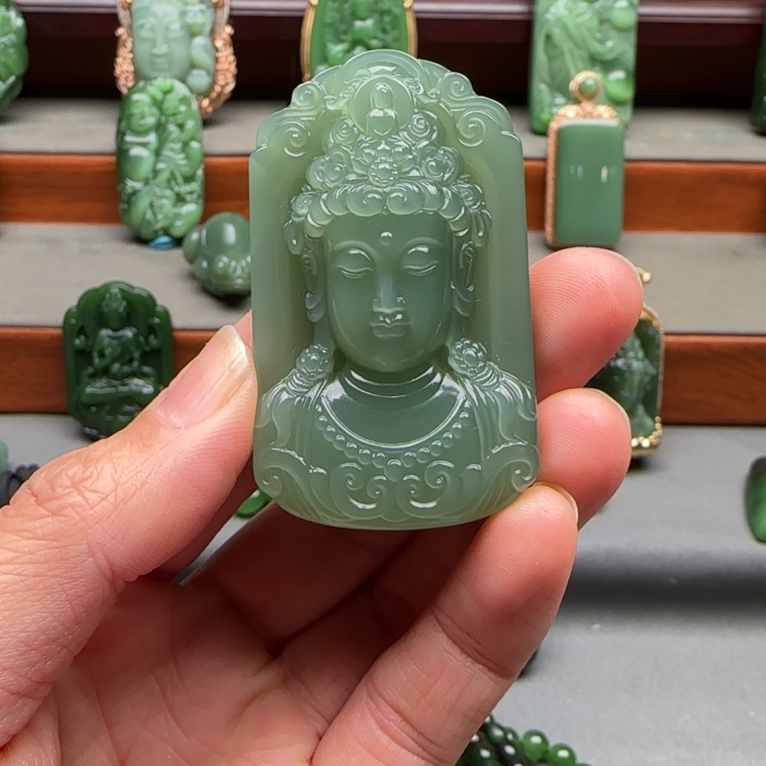 未镶嵌和田玉挂件