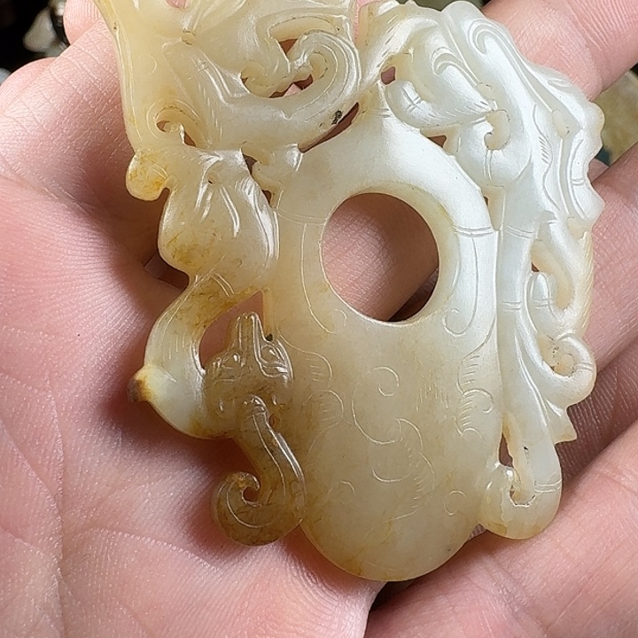 和田玉（糖玉）未镶嵌挂件