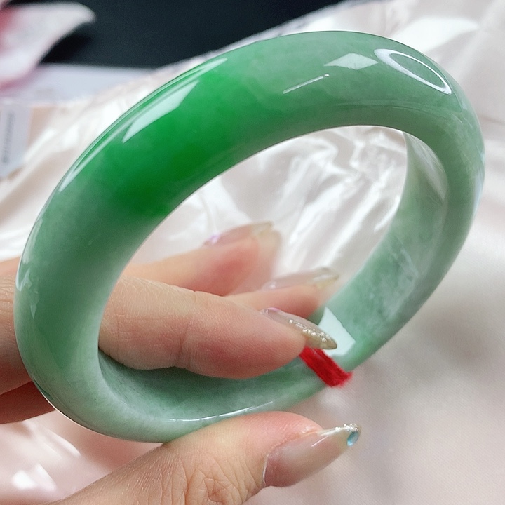 未镶嵌手镯翡翠，167