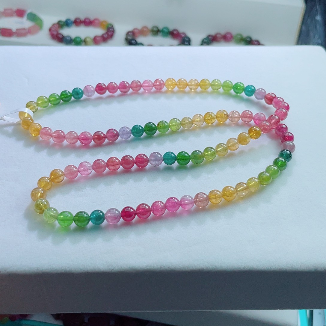 手链未镶嵌碧玺恋****e碧玺手链