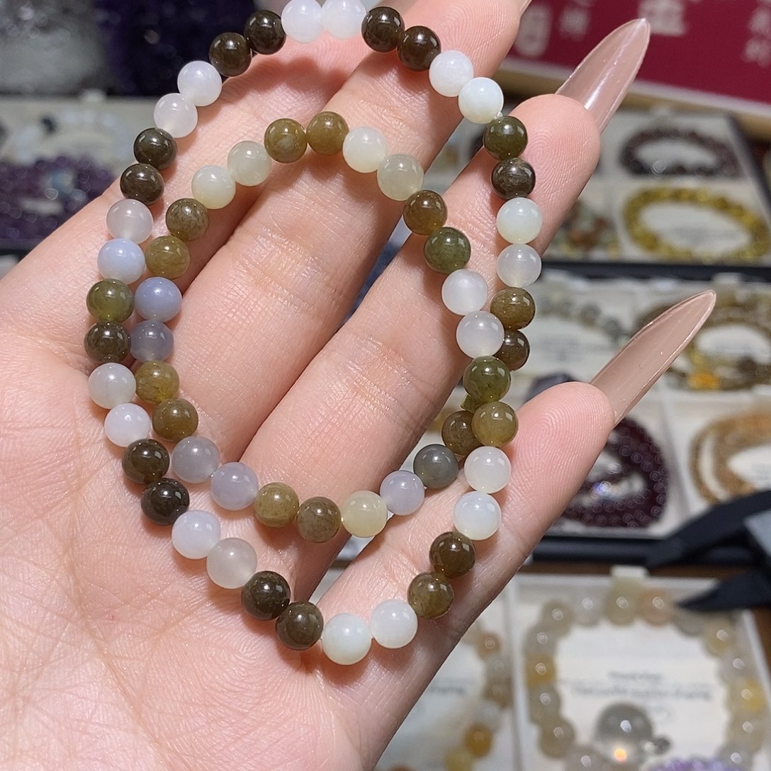 未镶嵌水晶手链和田玉