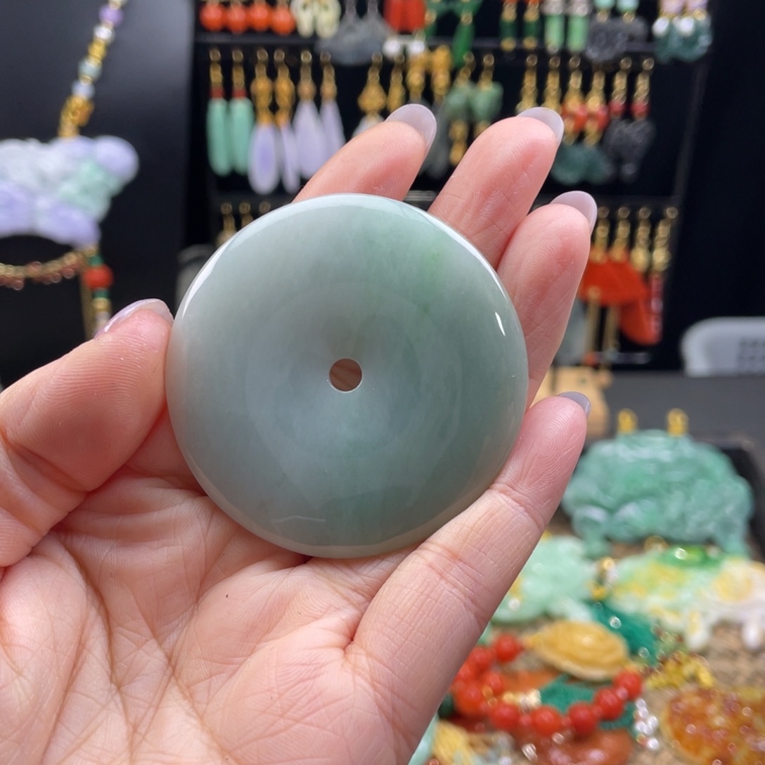 翡翠颈饰未镶嵌代编织