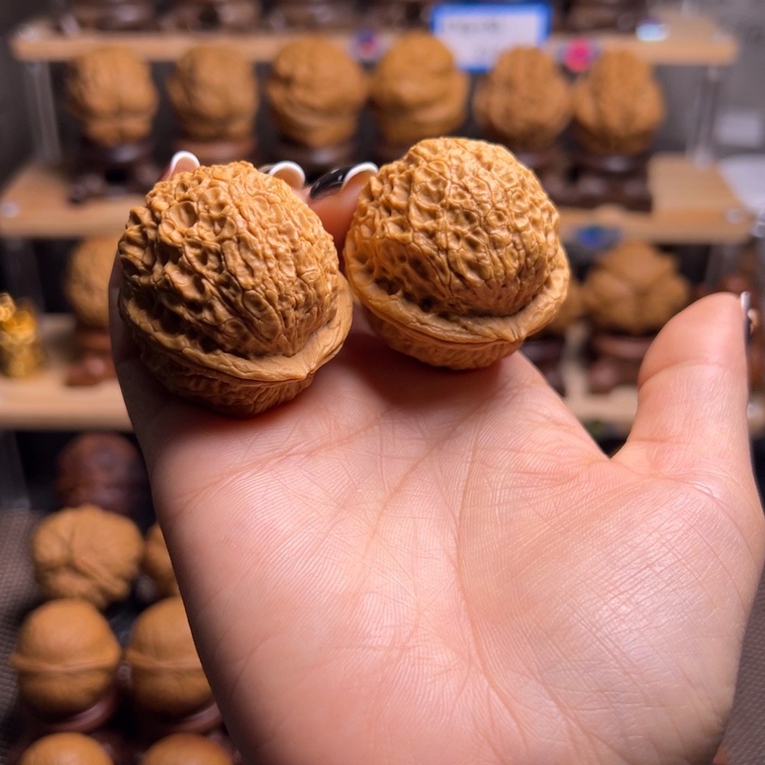 桃核把件虎头元宝H17、40……