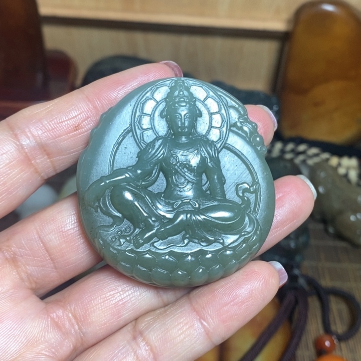 和田玉（糖玉）挂件未镶嵌