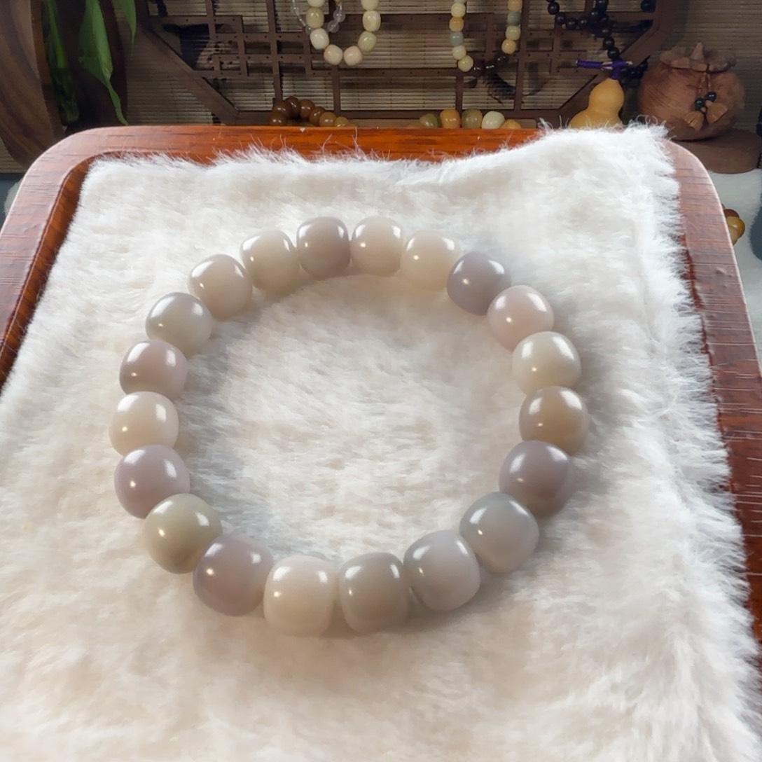 菩提根/象牙果手串透紫色