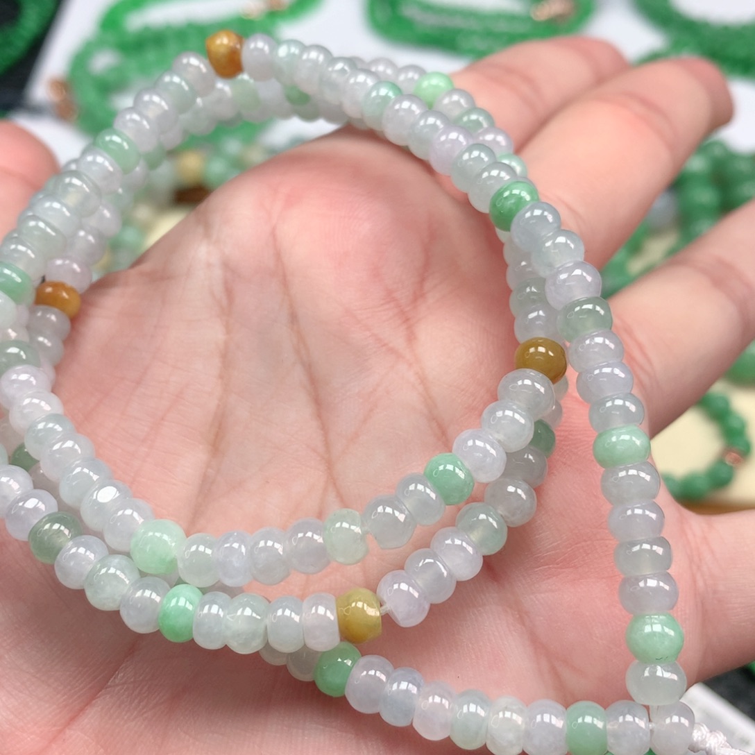 翡翠手链未镶嵌翡翠