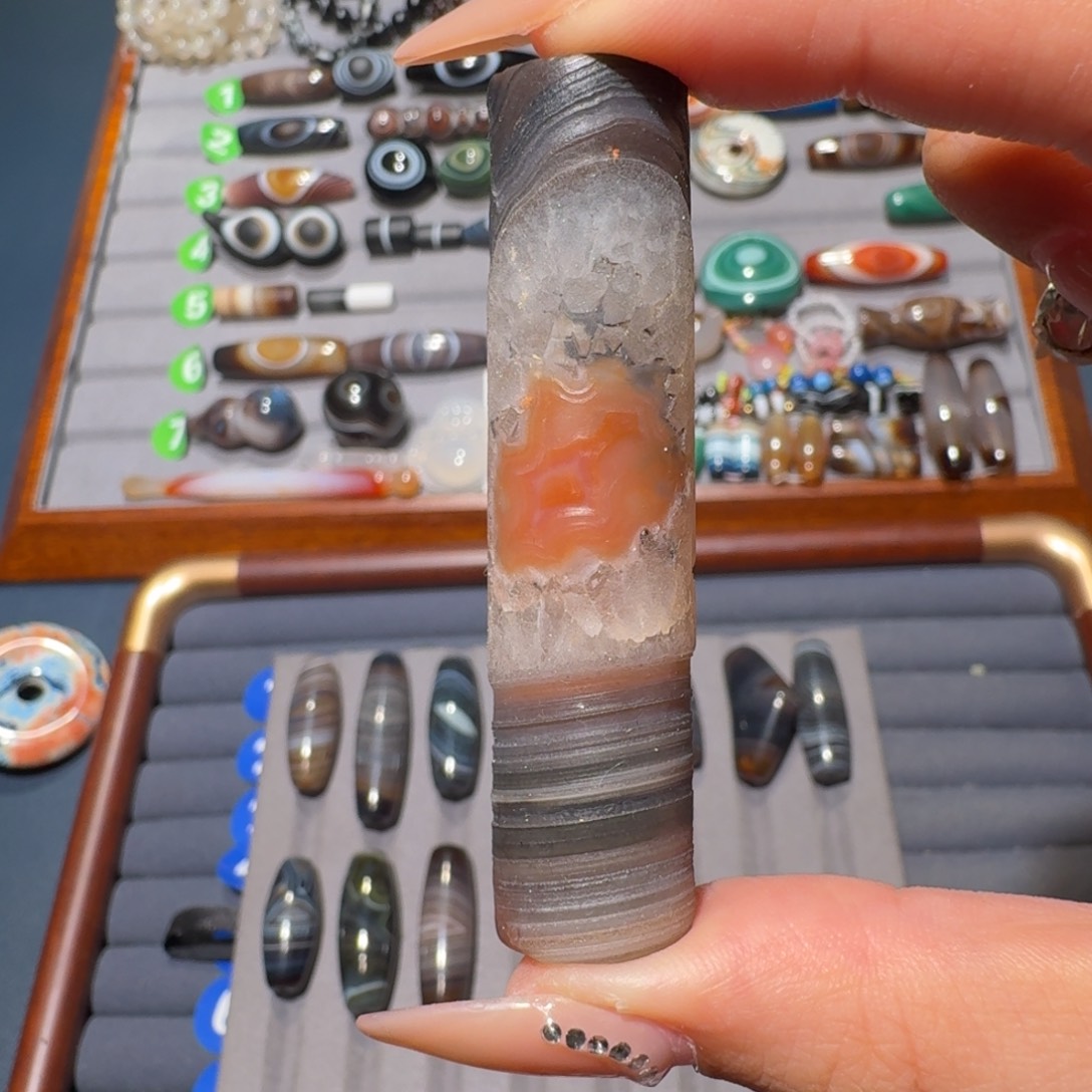 听***雨玛瑙/玉髓未镶嵌珠宝半成品