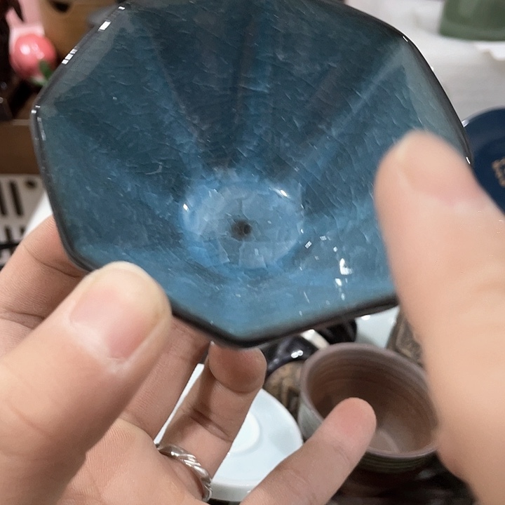 陶瓷茶具全部清清完回家过年