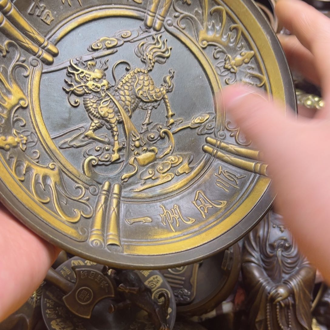 精美铜器，点击下单