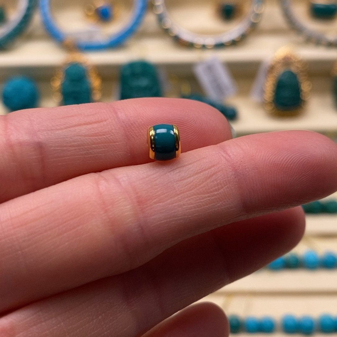 绿松石珠宝奇石18K金镶嵌直径6.1×5.4汉堡珠