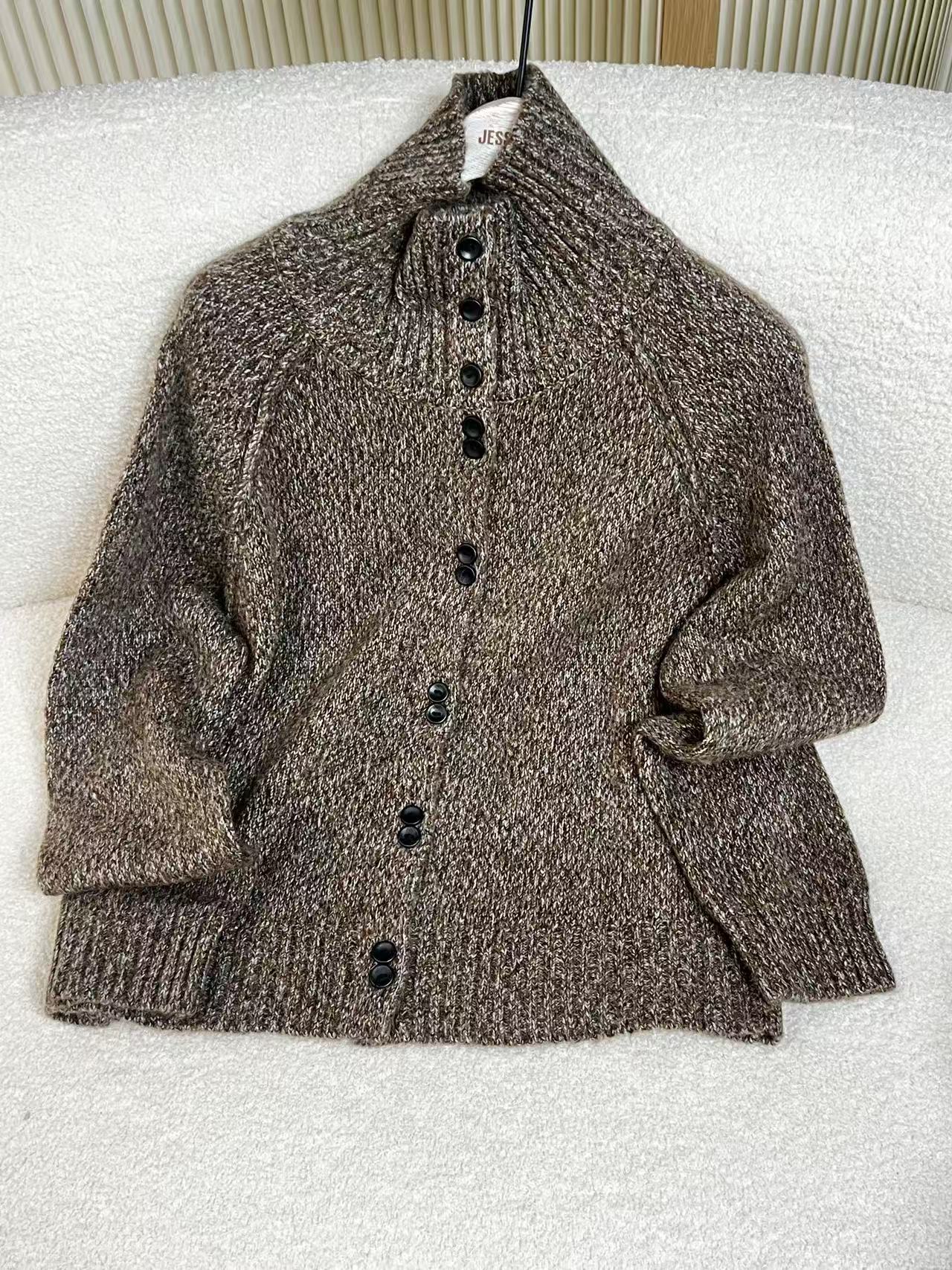 落肩袖气质针织宽松型开衫