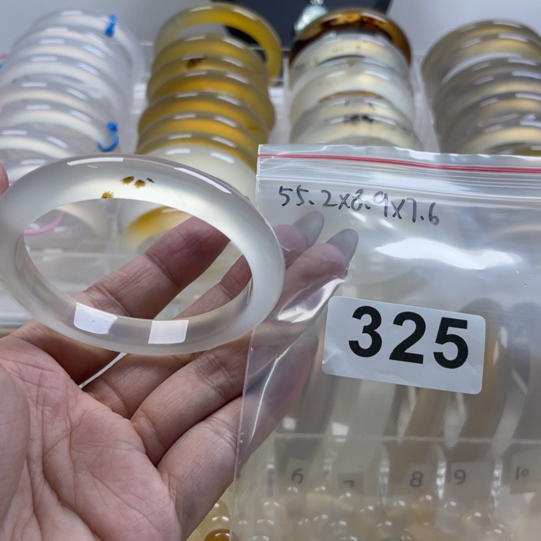 手镯玛瑙/玉髓未镶嵌小***财