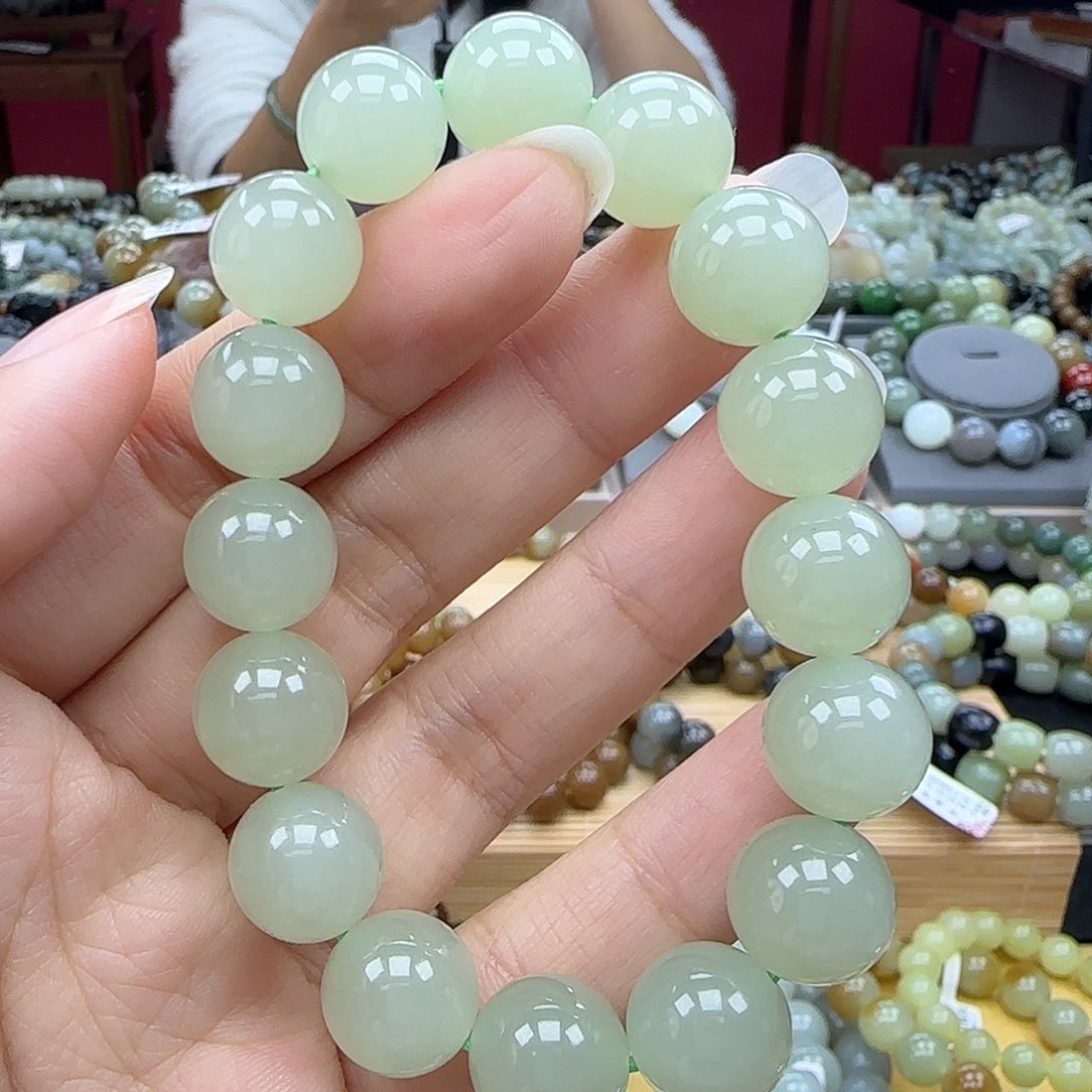 和田玉手链未镶嵌