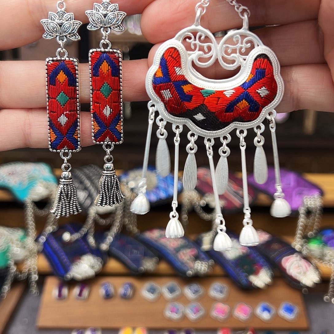 织绣手工刺绣工艺品