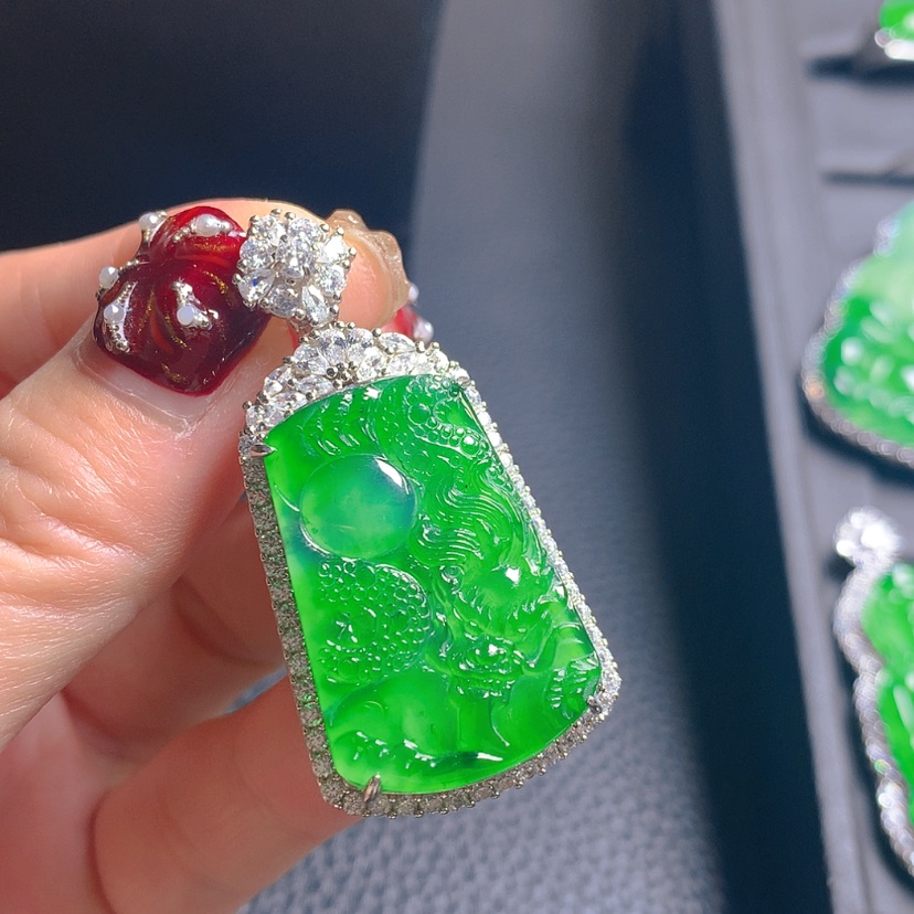 【闪购商品】翡翠吊坠(不含链)银S925镶嵌