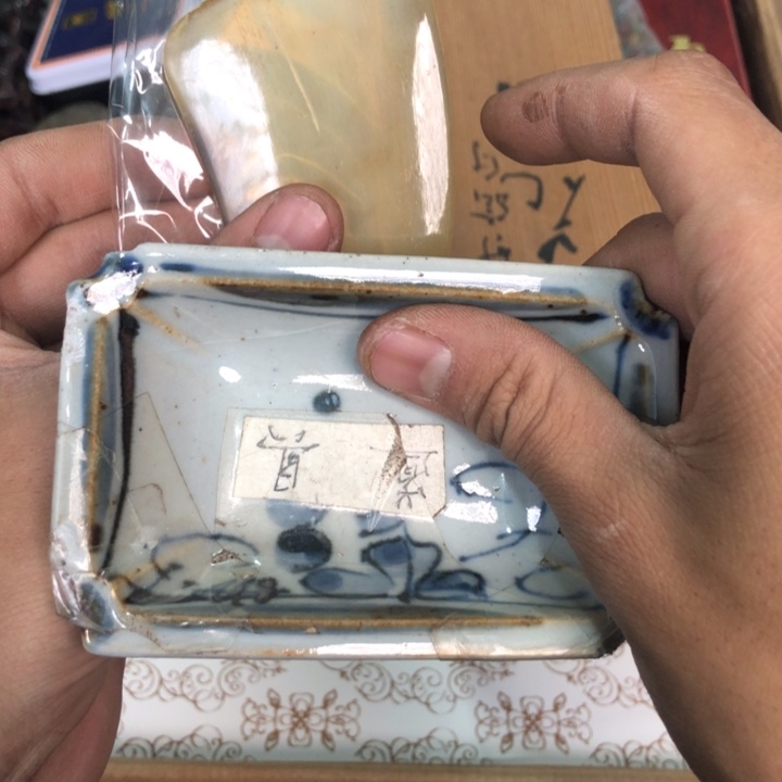 陶瓷孤品单件车里拍