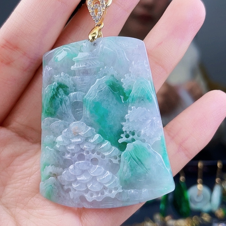 翡翠颈饰未镶嵌饰品